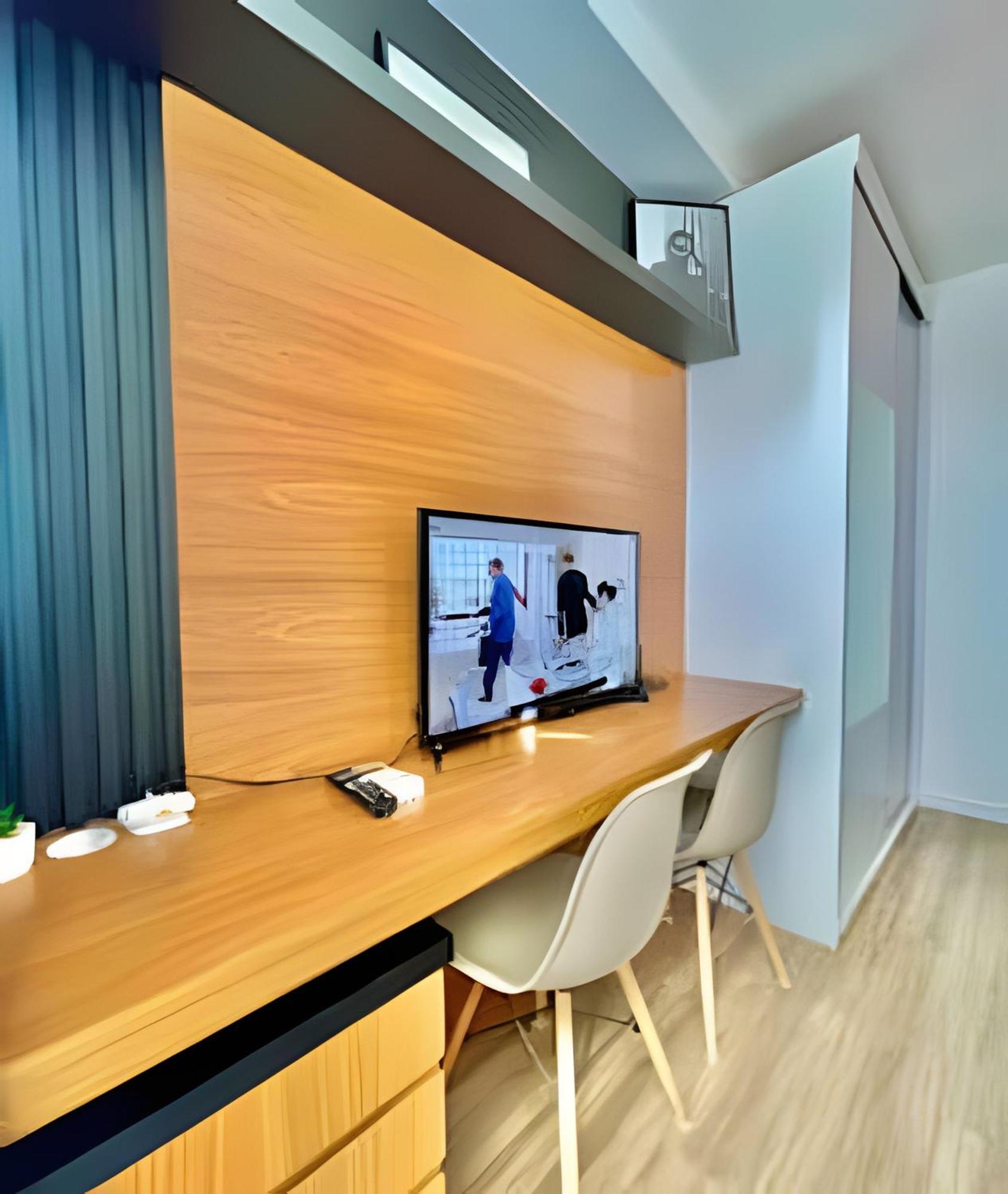 Apartamento Fantastico, No Centro Com Ar Condicionado *